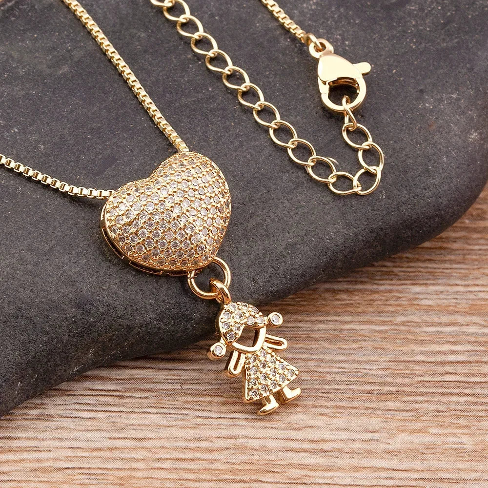 18k Gold Plated Heart Pendant Necklace for Family with Zirconia Copper Chain - Image 4