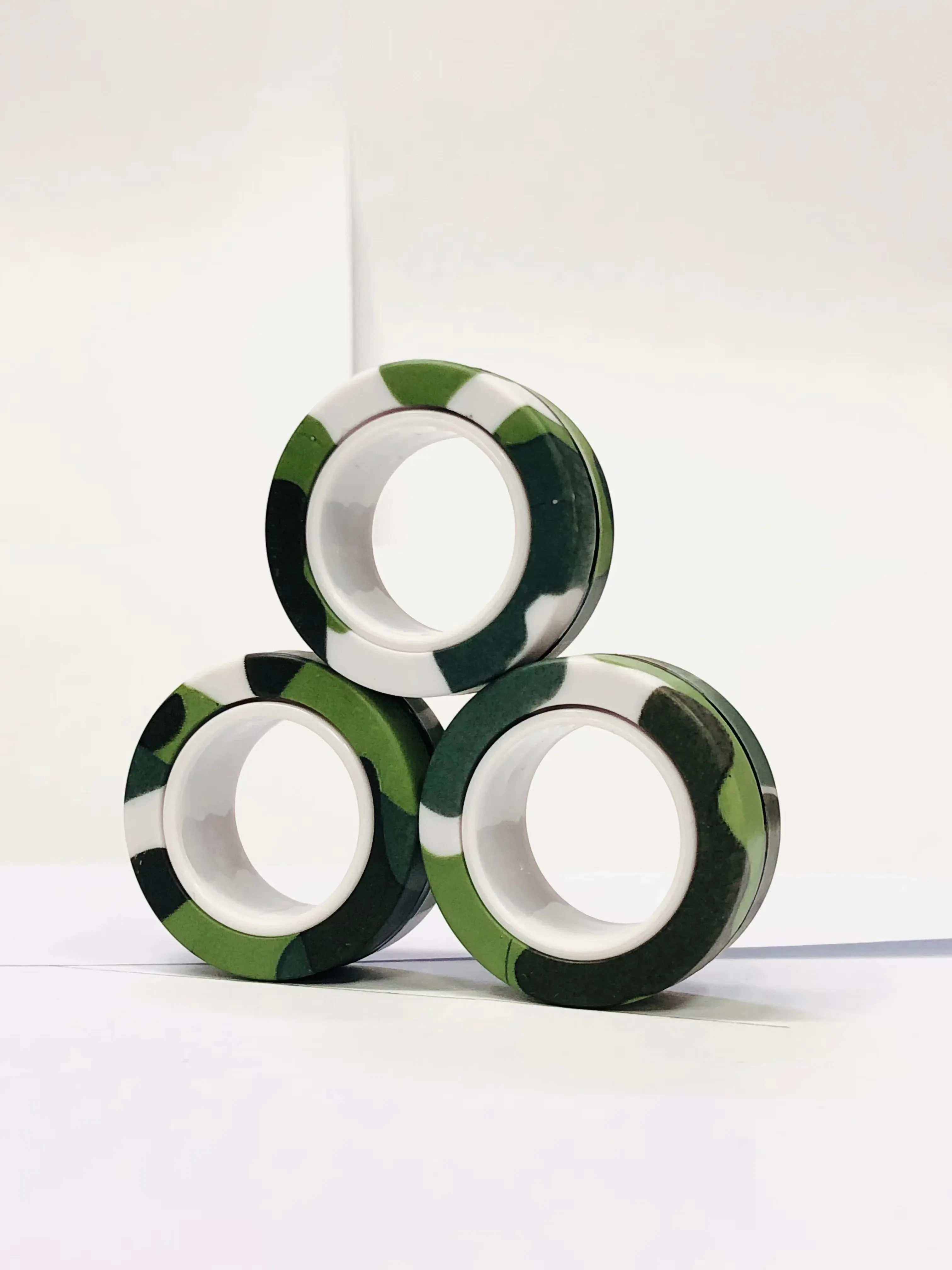 Magnetic Fidget Rings Set 3Pcs Stress Relief Spinner - Image 18