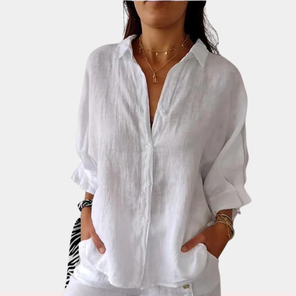 Breathable women’s blouse – comfortable fit, lightweight fabric, for summer outings - Image 2