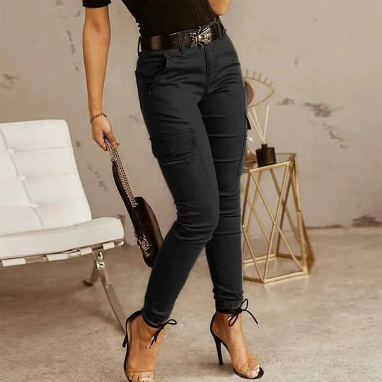 Breathable women's cargo jeans – relaxed fit, durable cotton blend, for everyday wear - Image 4