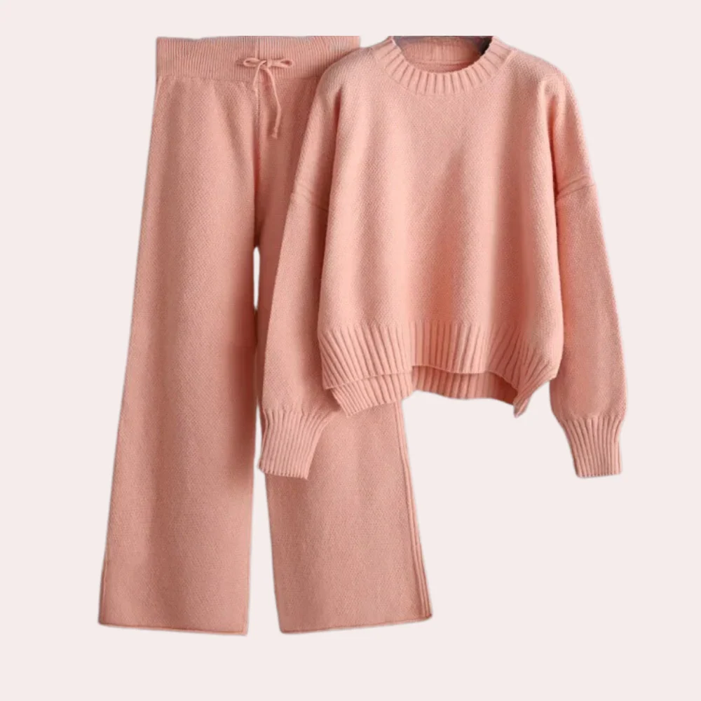 Breathable women's loungewear set – lightweight knit top and pants, ideal for spring and summer - Image 7