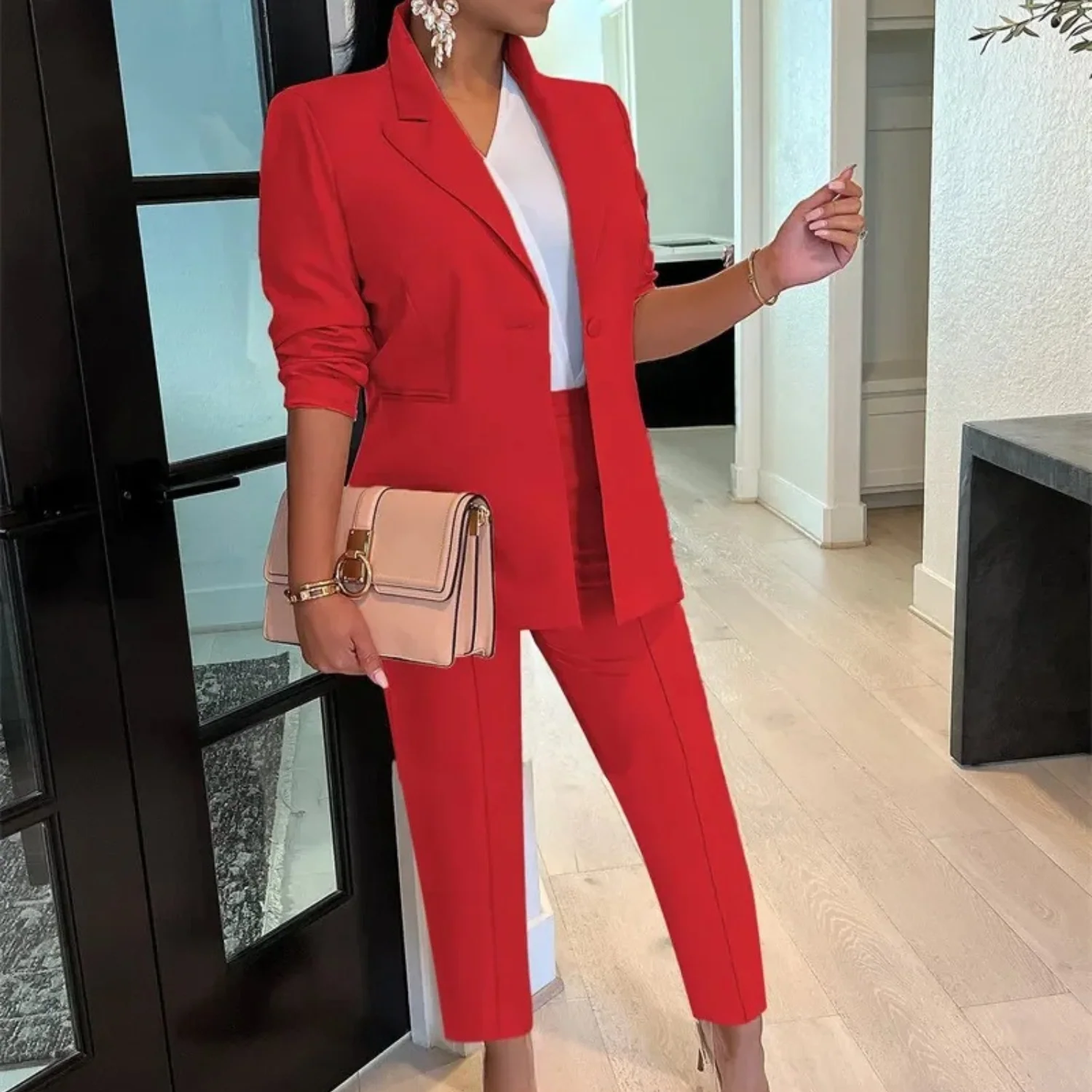 Breathable women's suit – tailored pant set, high-quality fabric, for office wear - Image 3
