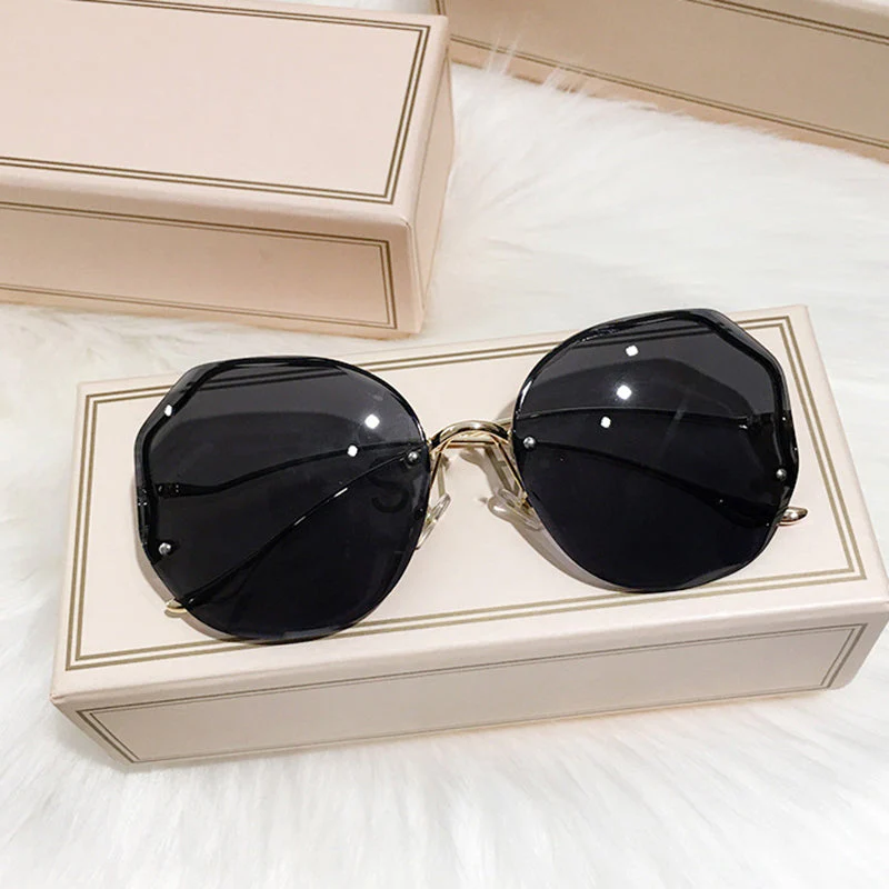 Breathable women’s sunglasses – boho ombre design, for sunny days - Image 4