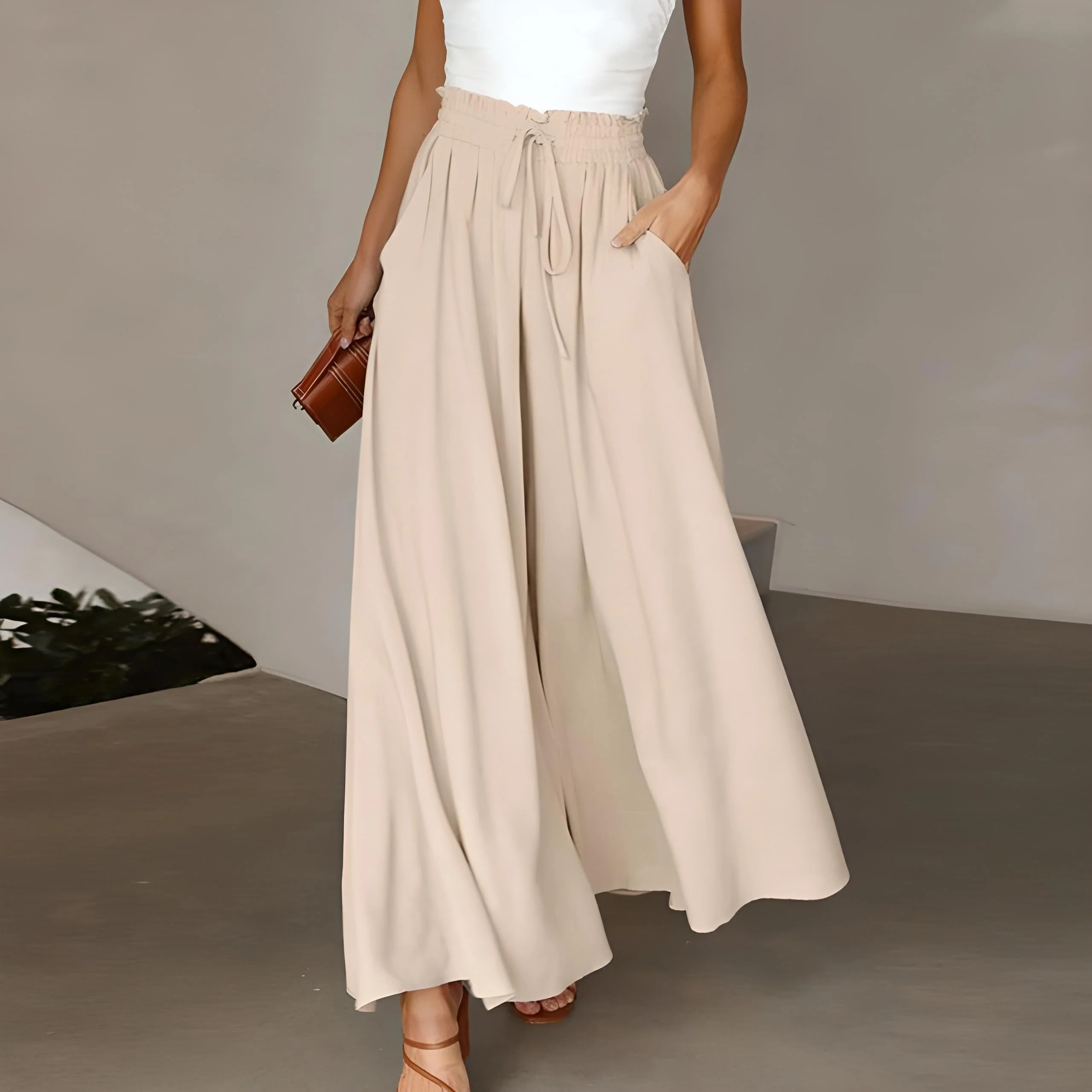 Breathable women's wide-leg pants – casual cut, comfortable fabric, for everyday wear