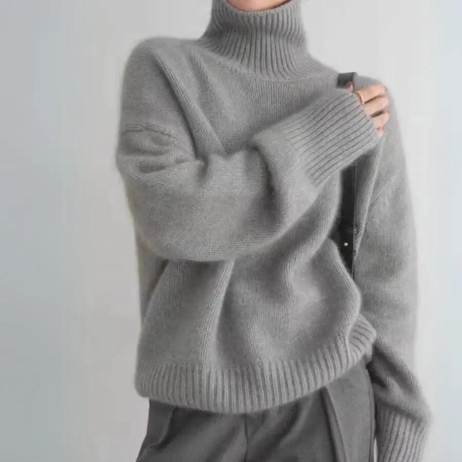 Cashmere Sweater - Soft Oversized Turtleneck Knit for Women - Image 5