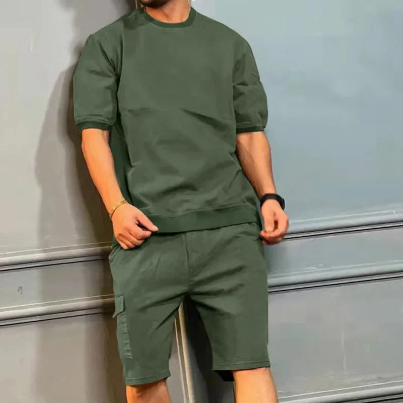 Comfortable men’s leisure set – casual shorts and tee, soft cotton, for relaxed days - Image 2