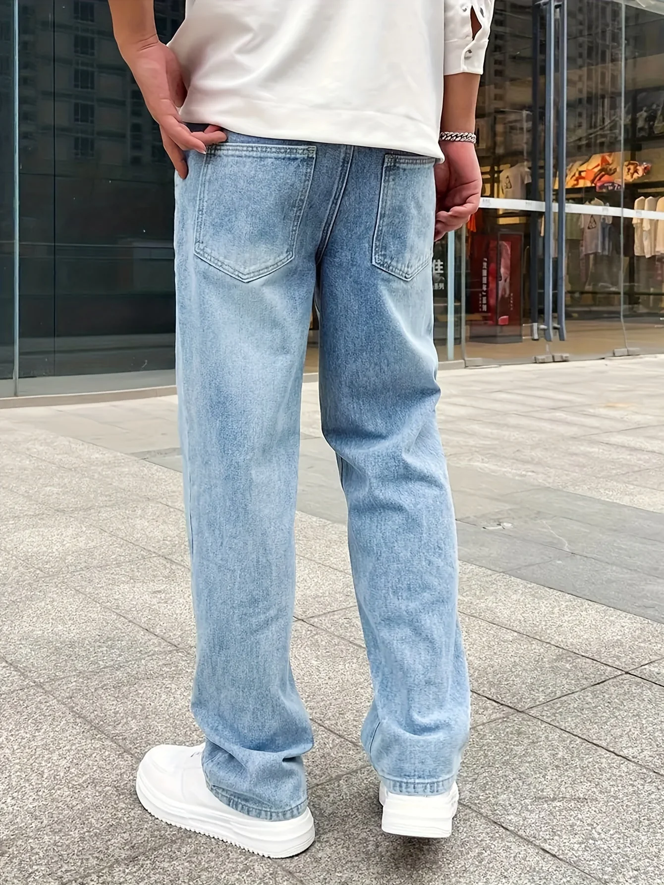 Comfortable Men's Loose Fit Jeans with Straight Legs, Cotton Blend, Versatile Style for Casual and Formal Wear - Image 3