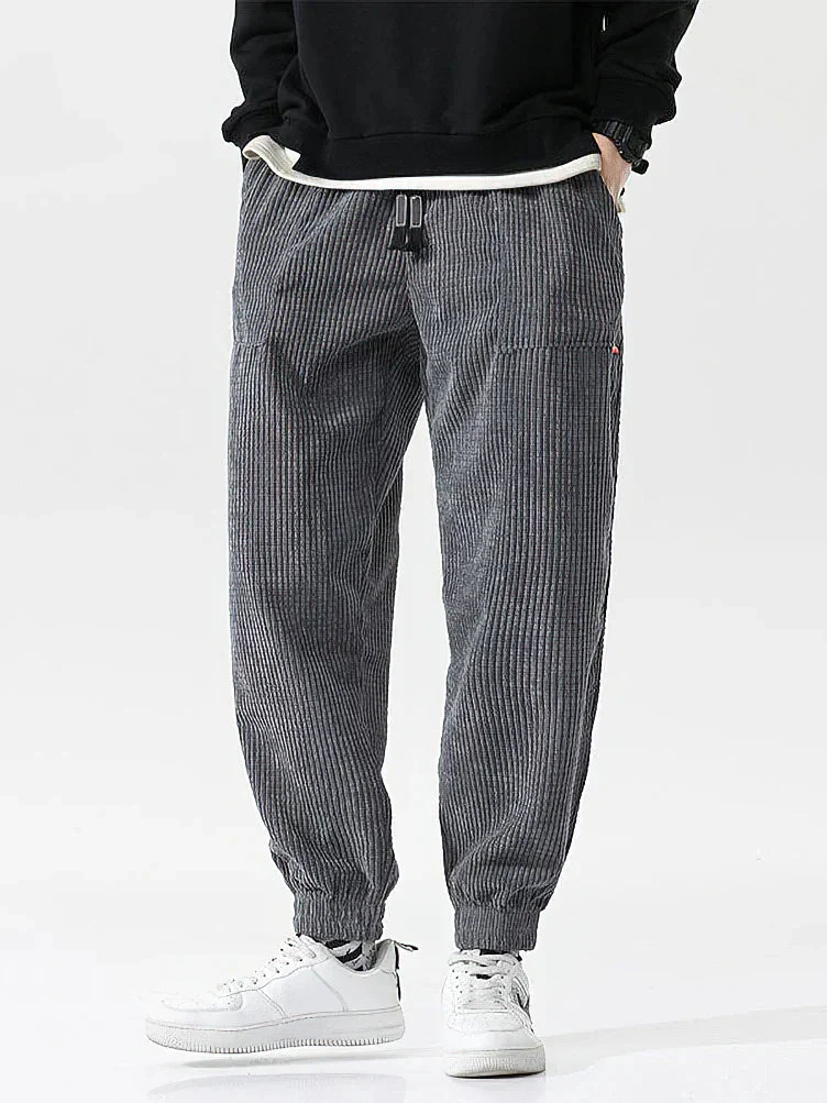 Comfortable men's wide corduroy joggers – relaxed fit, breathable fabric, for casual outings - Image 4