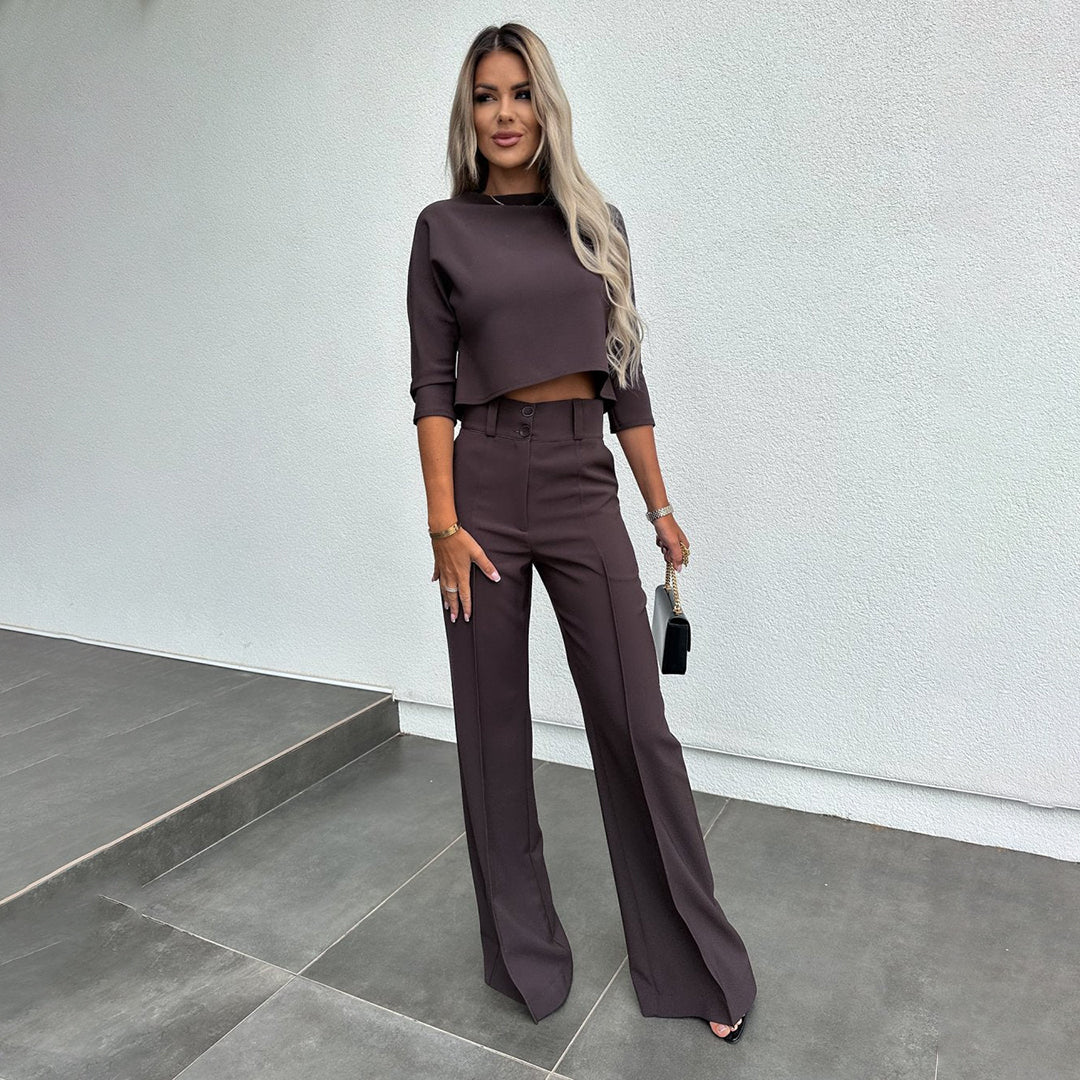 Comfortable women’s two-piece set – simple elegance, polyester, for autumn days - Image 4