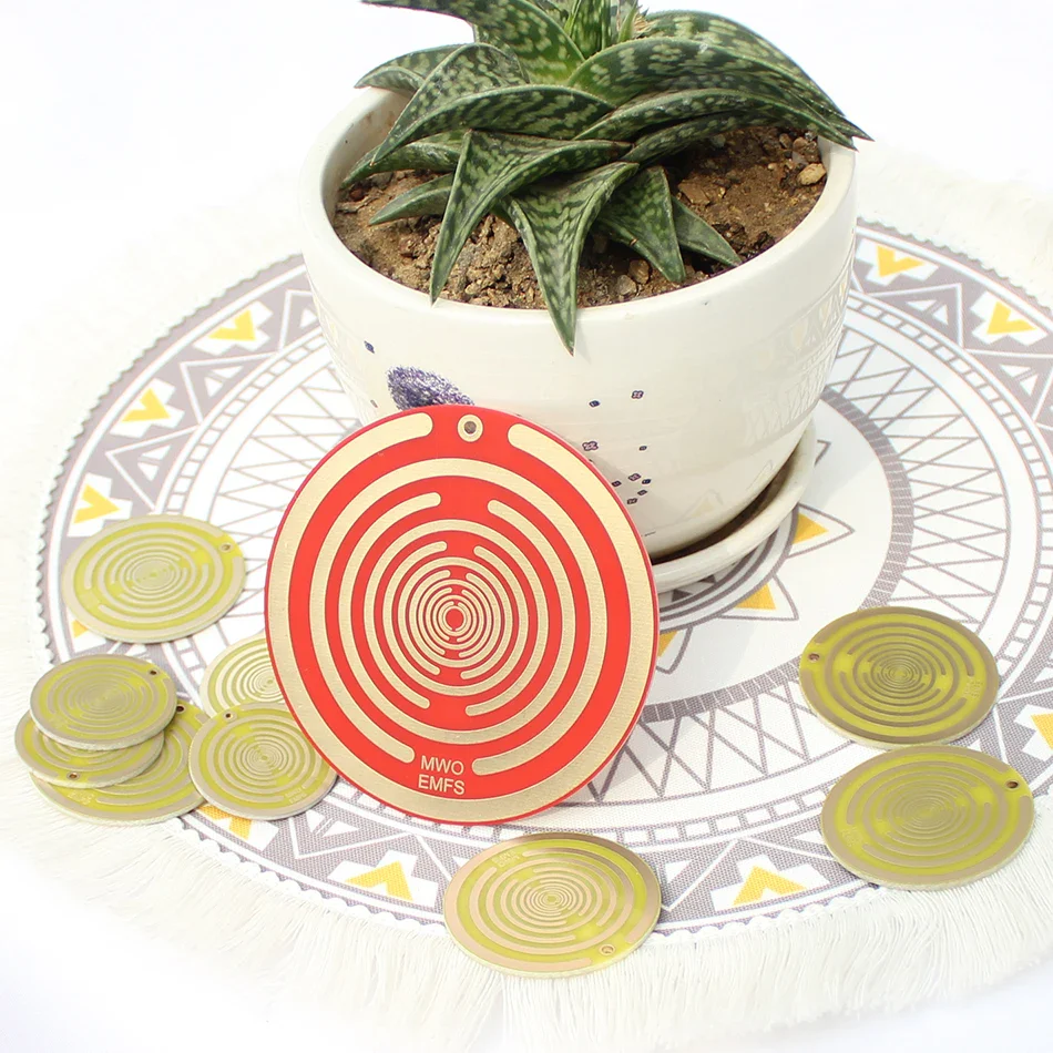 Double-Sided Polarizing Disk for Electromagnetic Radiation Protection and Pain Relief, Portable Non-Toxic Design - Image 4