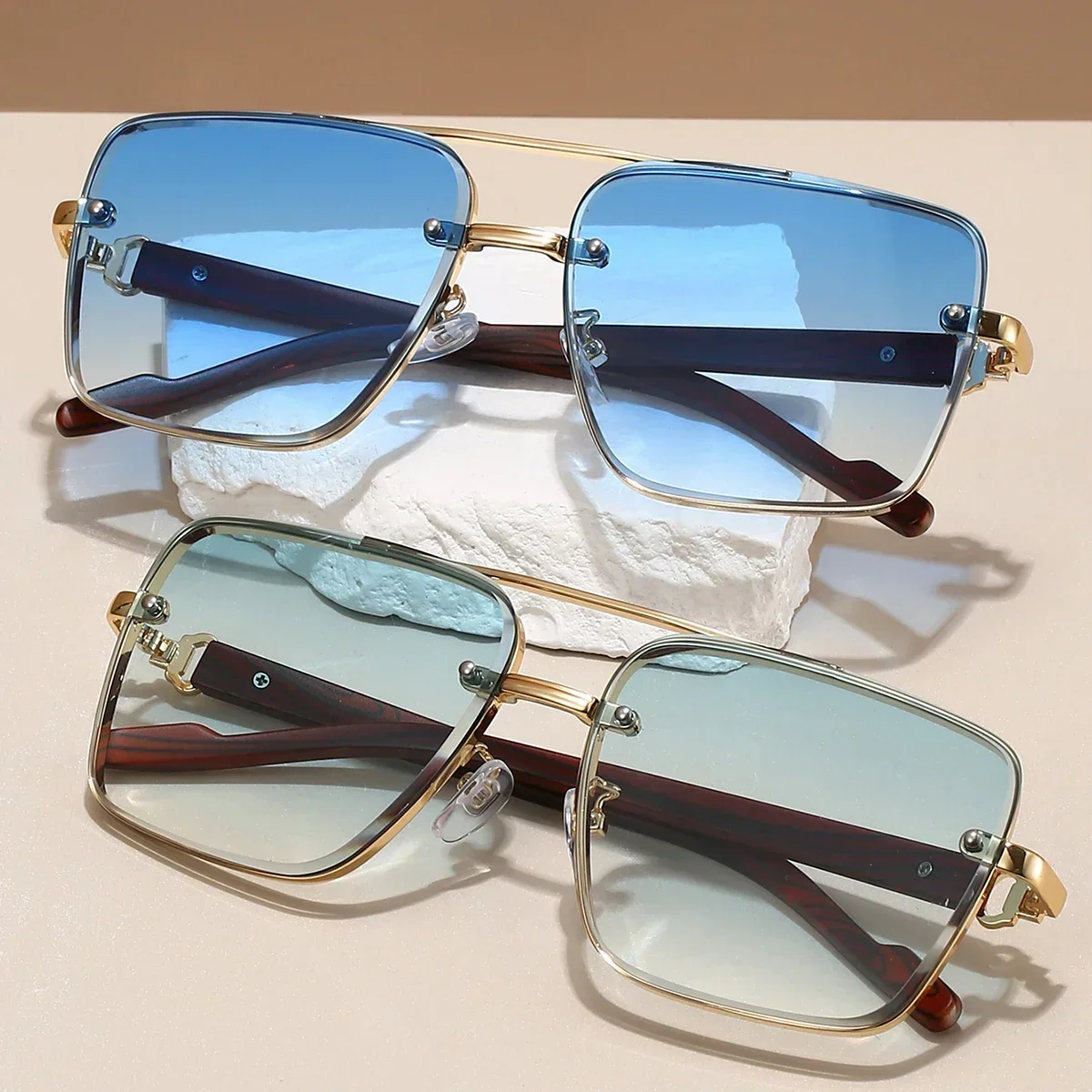 Durable men's aviator sunglasses – classic square shape, premium materials, for any occasion - Image 4