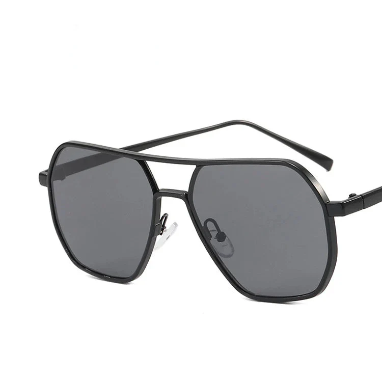 Durable men's pilot sunglasses – classic design, stainless steel, for everyday wear - Image 4