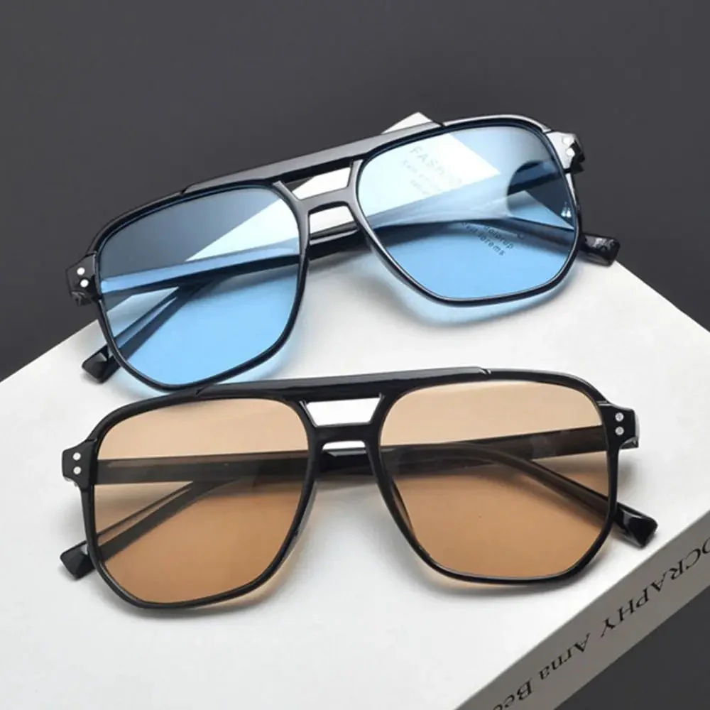 Durable men’s sunglasses – classic design, lightweight materials, for everyday use - Image 3