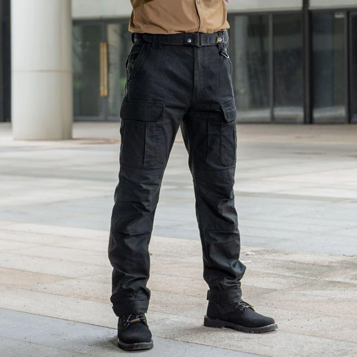 Durable men's waterproof hiking pants – ergonomic design, breathable fabric, for outdoor adventures - Image 3