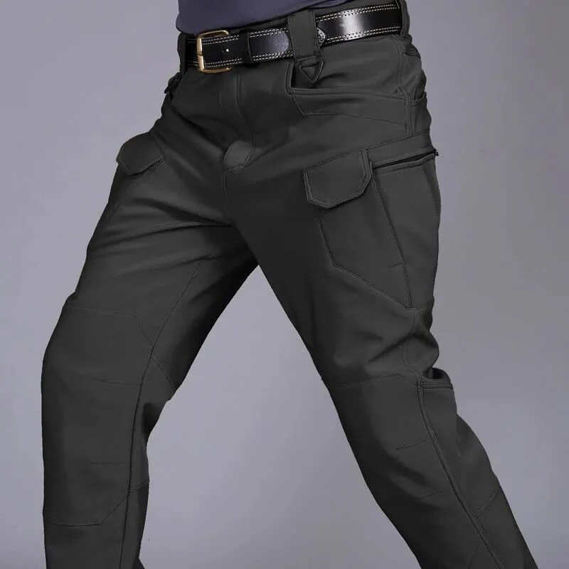 Durable men's waterproof hiking pants – ergonomic design, breathable fabric, for outdoor adventures - Image 9