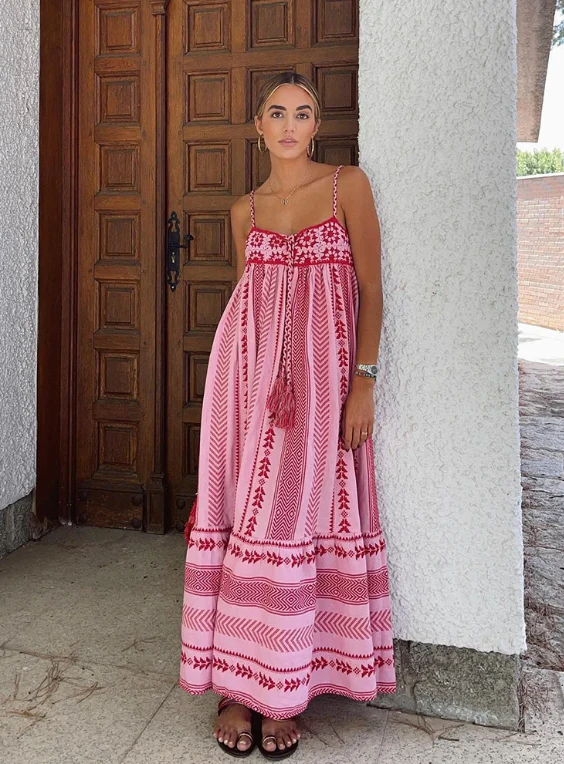 Elegant A-Line Maxi Dress for Women with Romantic Details - Perfect Long Dress for Summer Occasions - Image 2