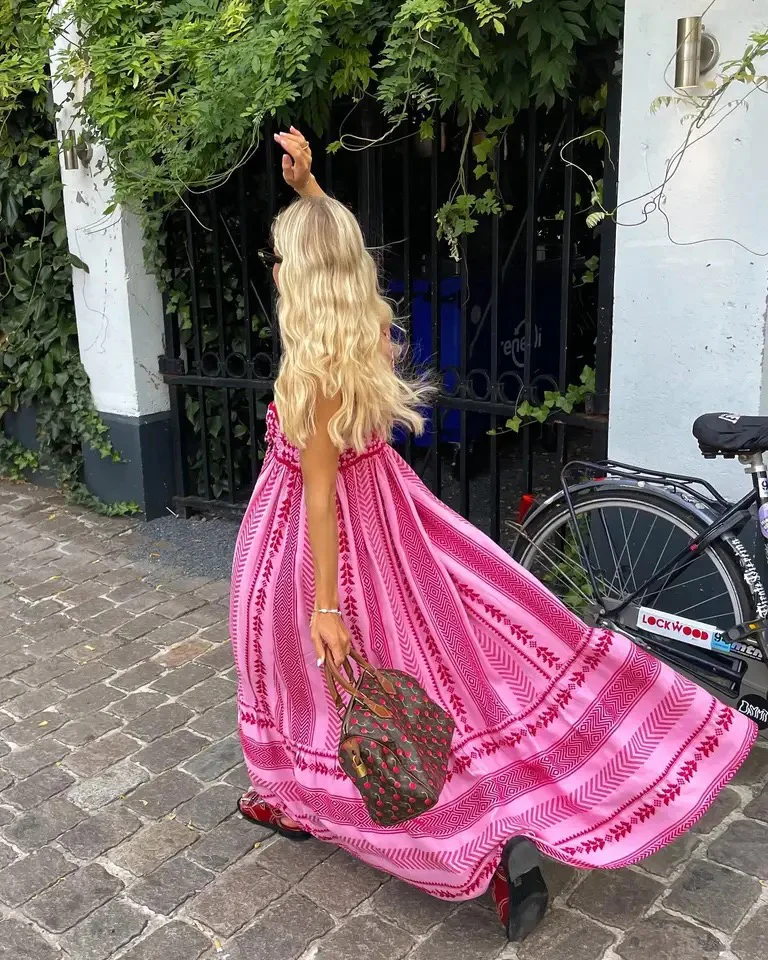 Elegant A-Line Maxi Dress for Women with Romantic Details - Perfect Long Dress for Summer Occasions - Image 3