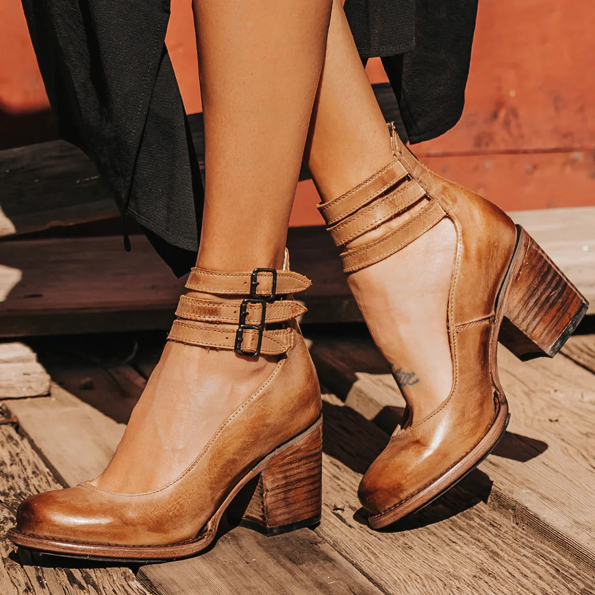 Elegant Black Women's Pumps with Adjustable Buckles for Comfort and Style - Image 8