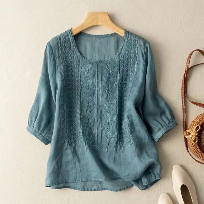 Elegant Embroidered Women's Blouse, Long Sleeve Plus Size Tops with Flattering Fit and Versatile Style - Image 2