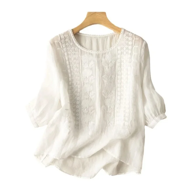 Elegant Embroidered Women's Blouse, Long Sleeve Plus Size Tops with Flattering Fit and Versatile Style - Image 3