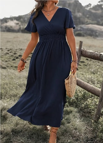 Elegant Lightweight Summer Dress for Women with Flattering Silhouette, Versatile Design for Casual or Formal Events - Image 5