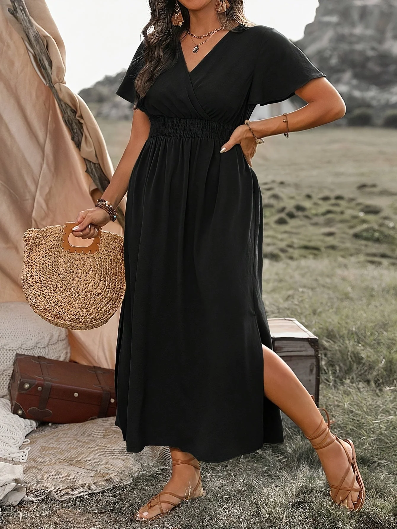 Elegant Lightweight Summer Dress for Women with Flattering Silhouette, Versatile Design for Casual or Formal Events - Image 6