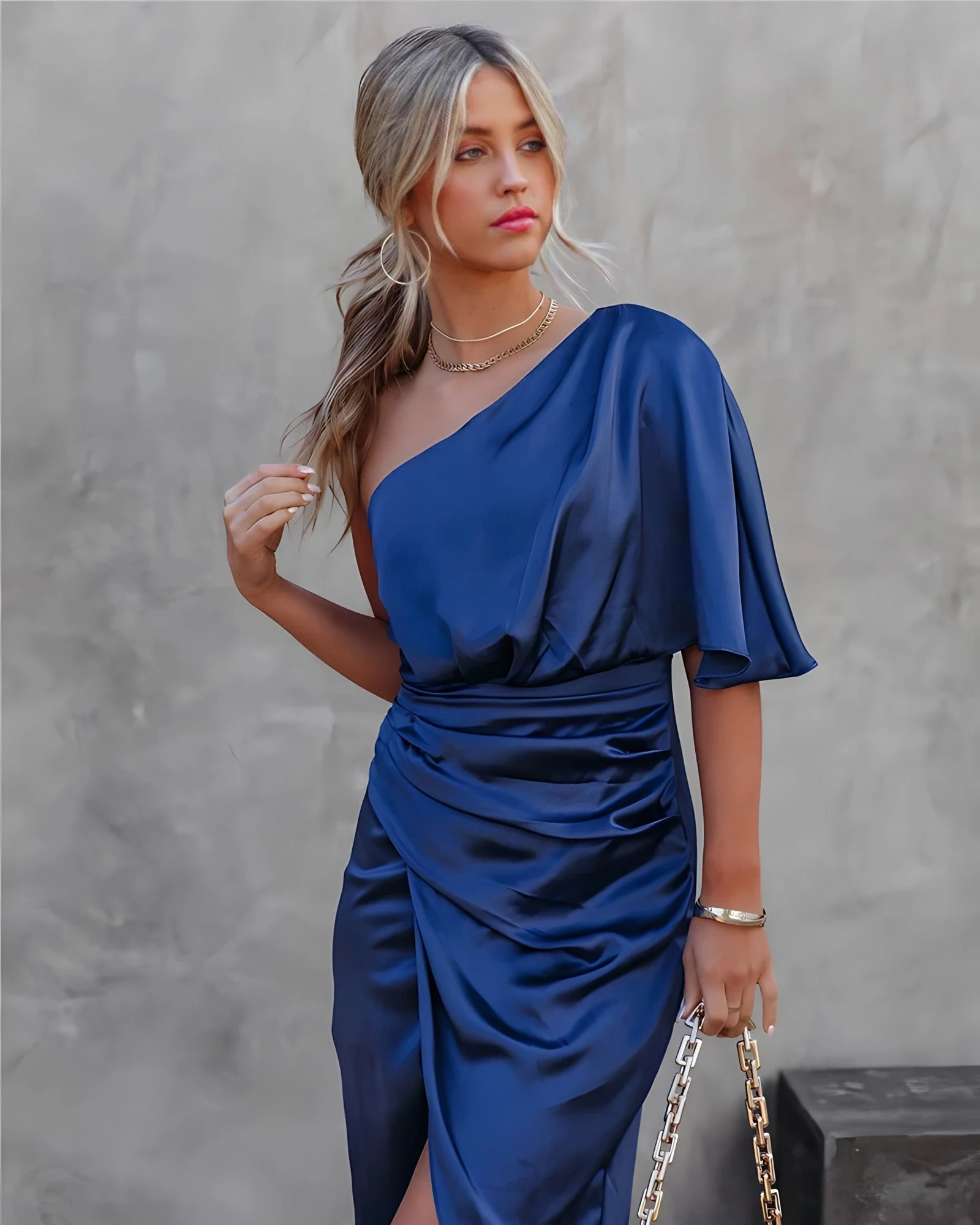 Elegant One-Shoulder Women's Dress - Asymmetrical Black Cocktail Dress for Formal Events and Casual Outings