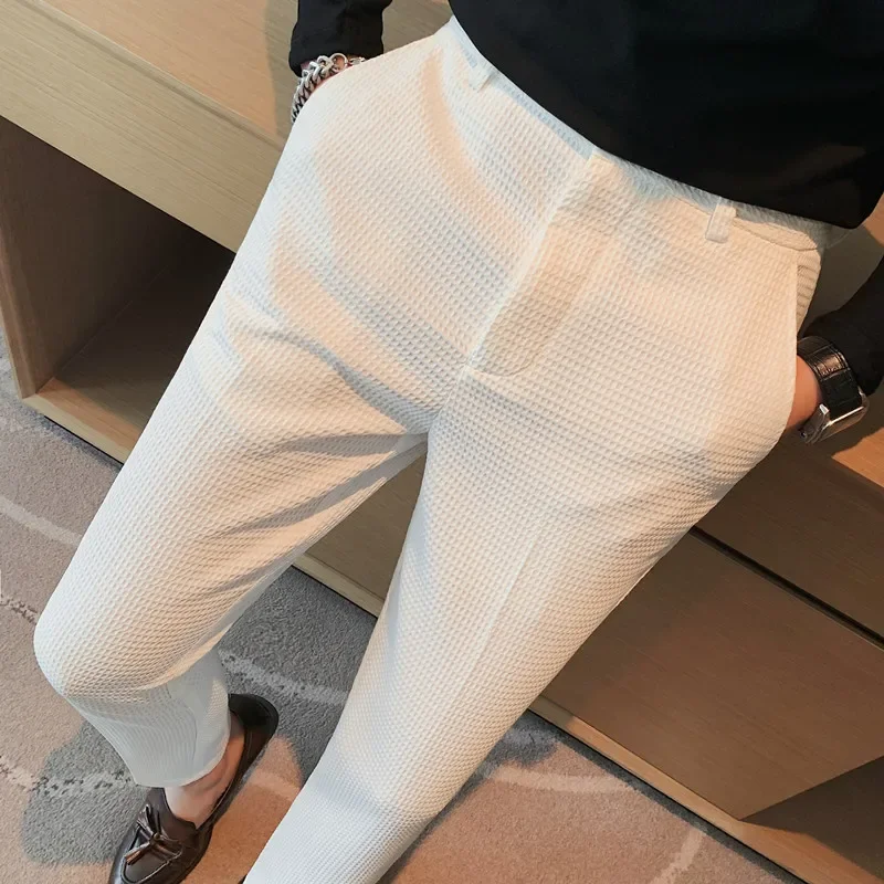 Elegant Plaid Men's Pants, Breathable Fabric, Straight Cut Design for Office and Casual Wear - Image 5