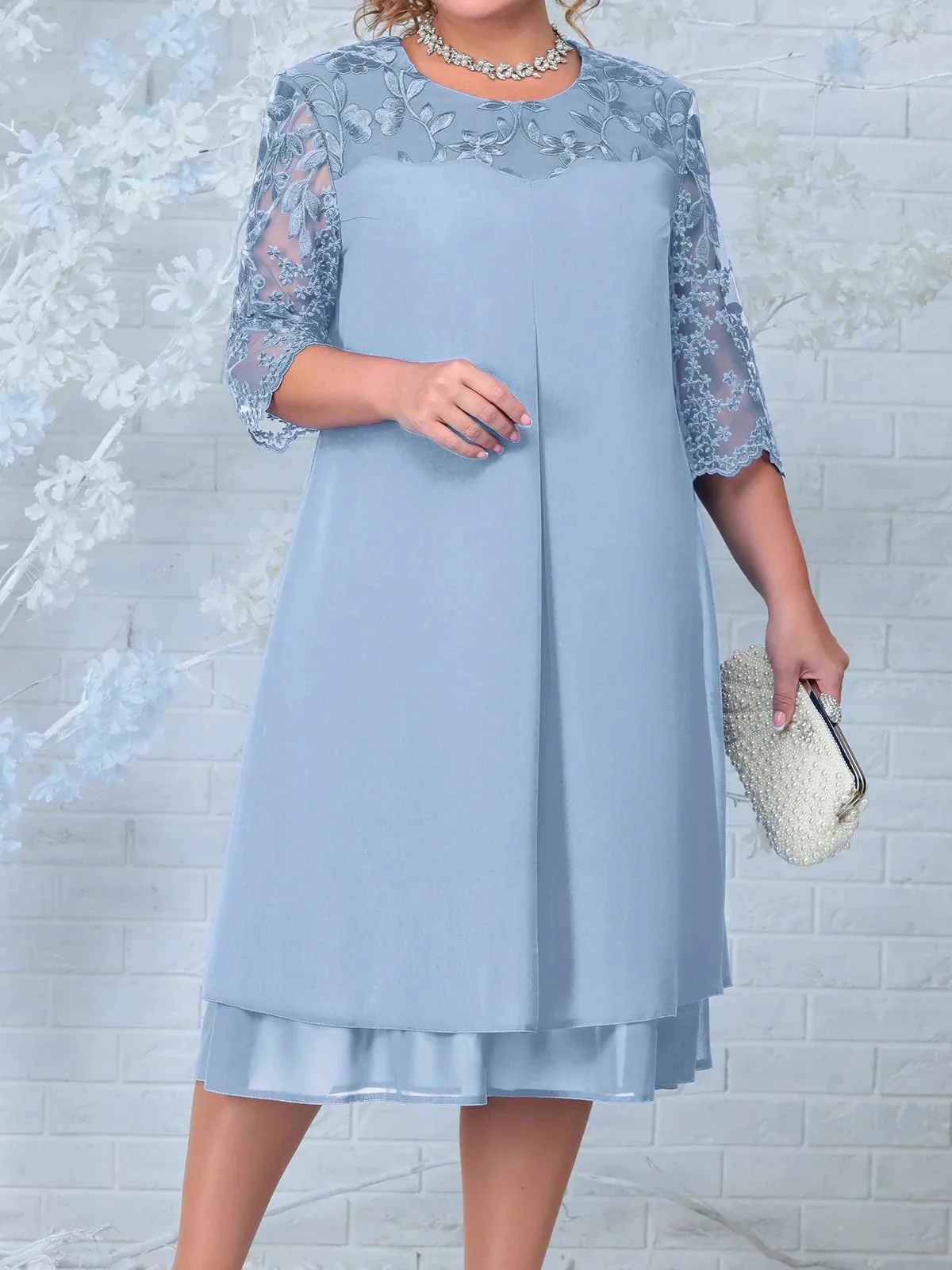 Elegant Plus Size Women's Dress for Formal Occasions, Stylish Wedding Guest Dress, Comfortable Knee-Length Design - Image 3