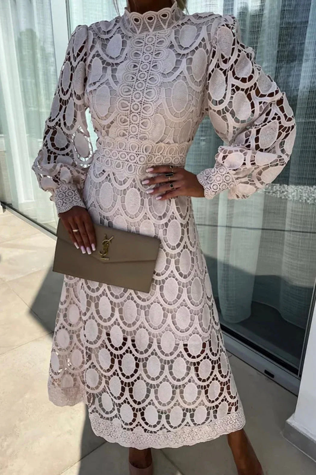 Elegant Midi Dress with Flattering Fit, Long Sleeve Design for Versatile Occasions - Perfect for Women - Image 5