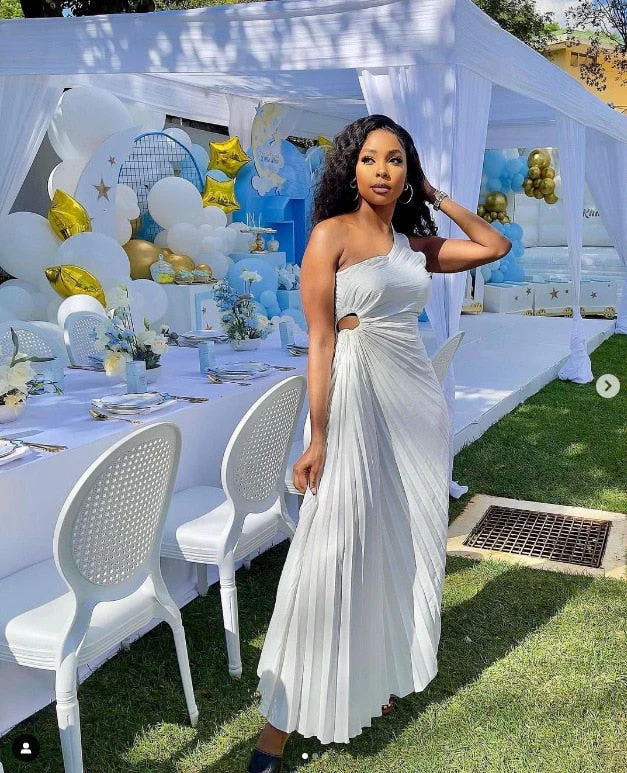 Elegant White Satin Midi Dress for Women, Timeless Design for Parties and Special Occasions - Image 6