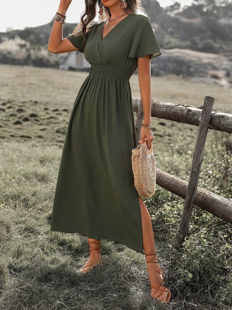 Elegant Women's Long Dress with Wide Sleeves and Stylish Neckline, Perfect for Formal Occasions and Casual Wear - Image 2