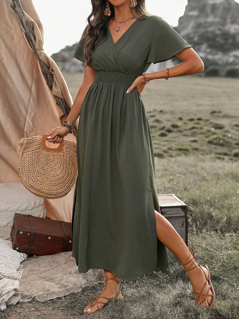 Elegant Women's Long Dress with Wide Sleeves and Stylish Neckline, Perfect for Formal Occasions and Casual Wear - Image 6