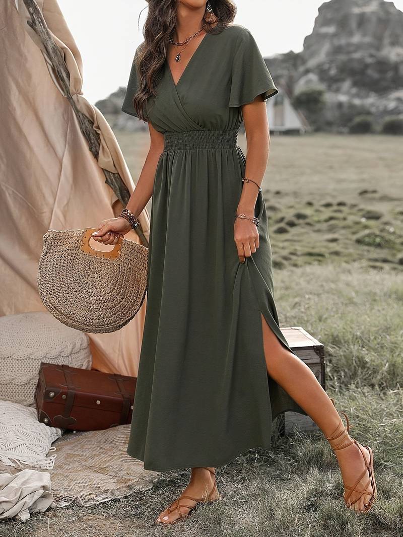 Elegant Women's Long Dress with Wide Sleeves and Stylish Neckline, Perfect for Formal Occasions and Casual Wear - Image 7