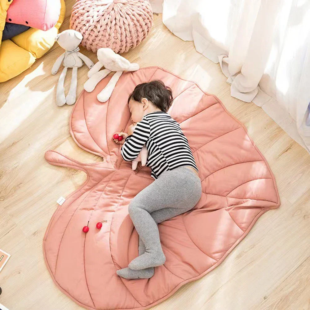 Fashion Creativity Leaf Heart Shaped Blanket Carpet for Child Pet Cat Dog Mat Home Decor - Image 5