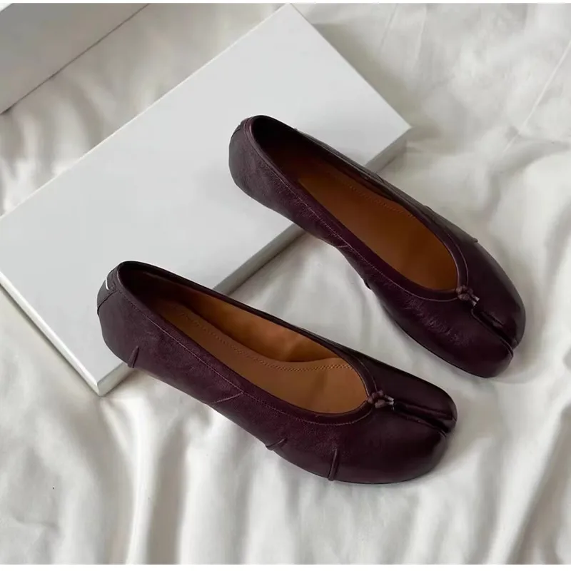 Soft Women Tabi Ballet Flats - Split Toe, Leather, Casual - Image 13