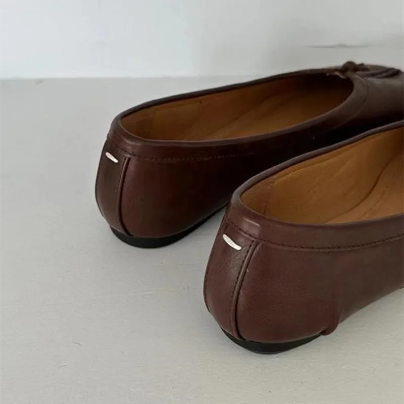 Soft Women Tabi Ballet Flats - Split Toe, Leather, Casual - Image 18