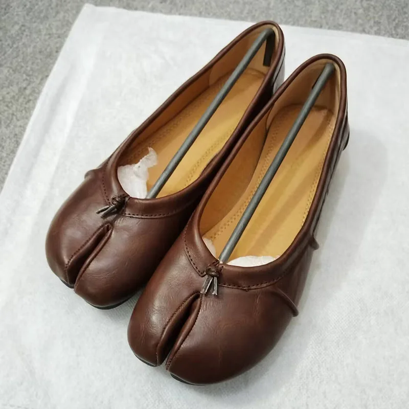 Soft Women Tabi Ballet Flats - Split Toe, Leather, Casual - Image 29