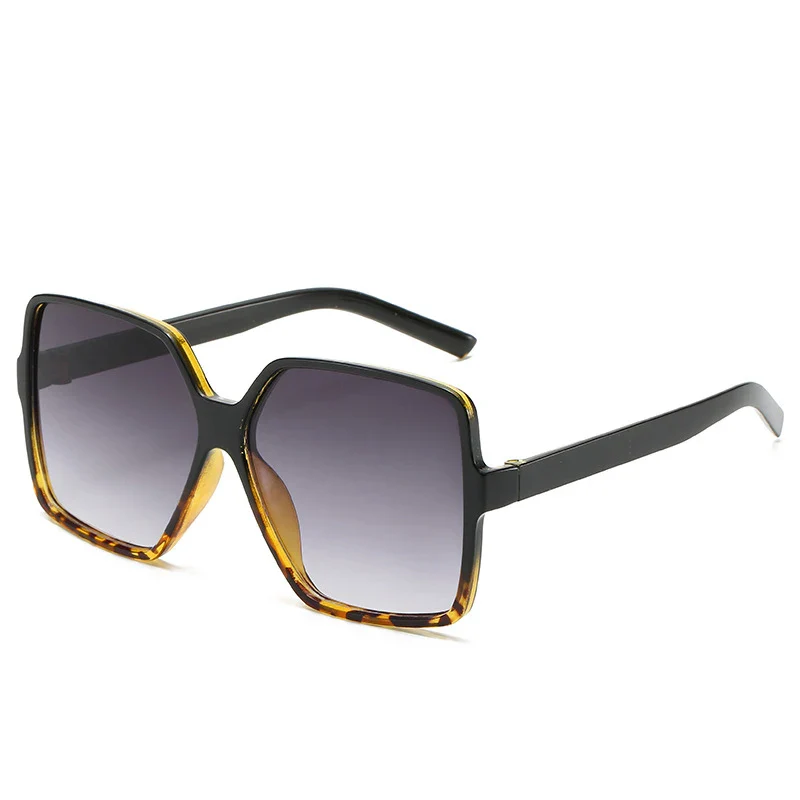 Fashion Women Oversize Gradient Sunglasses UV400 Plastic Designer Glasses - Image 7
