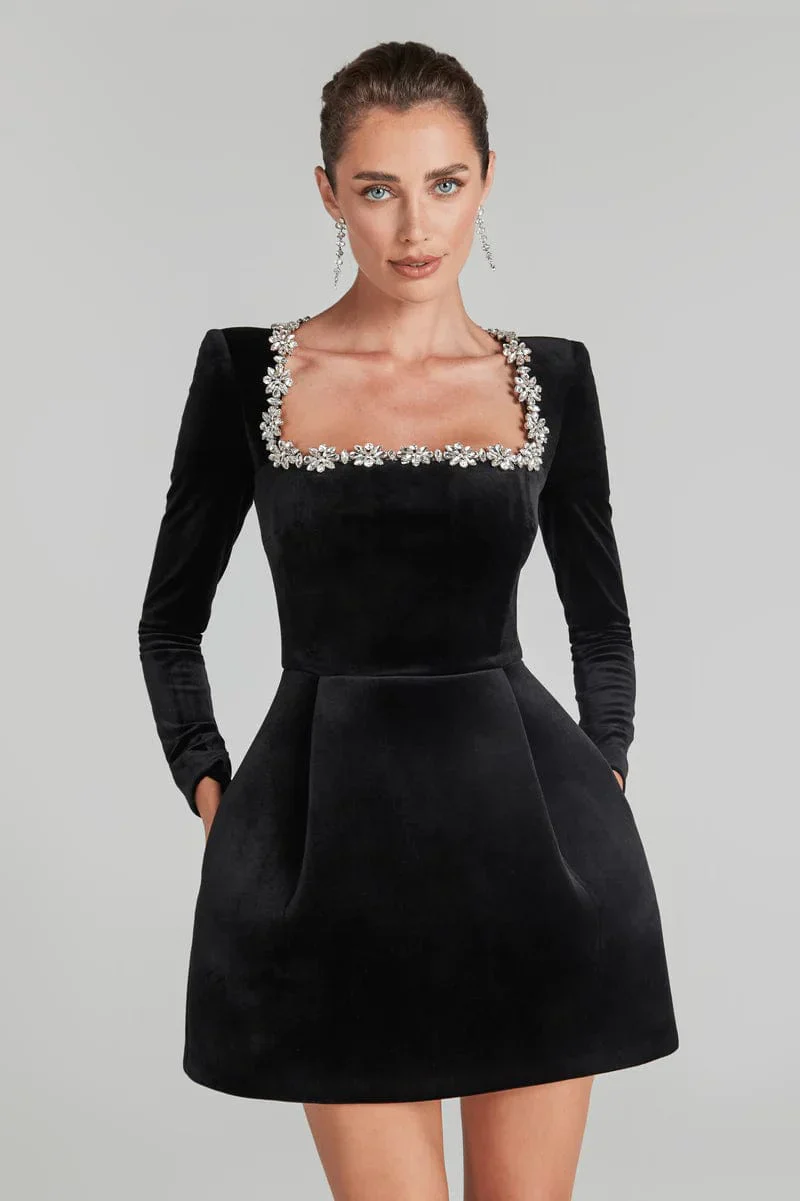 Fitted and Flattering Women's A-Line Dress – Square Neck With Floral Rhinestones, Velvet, For Holiday Parties