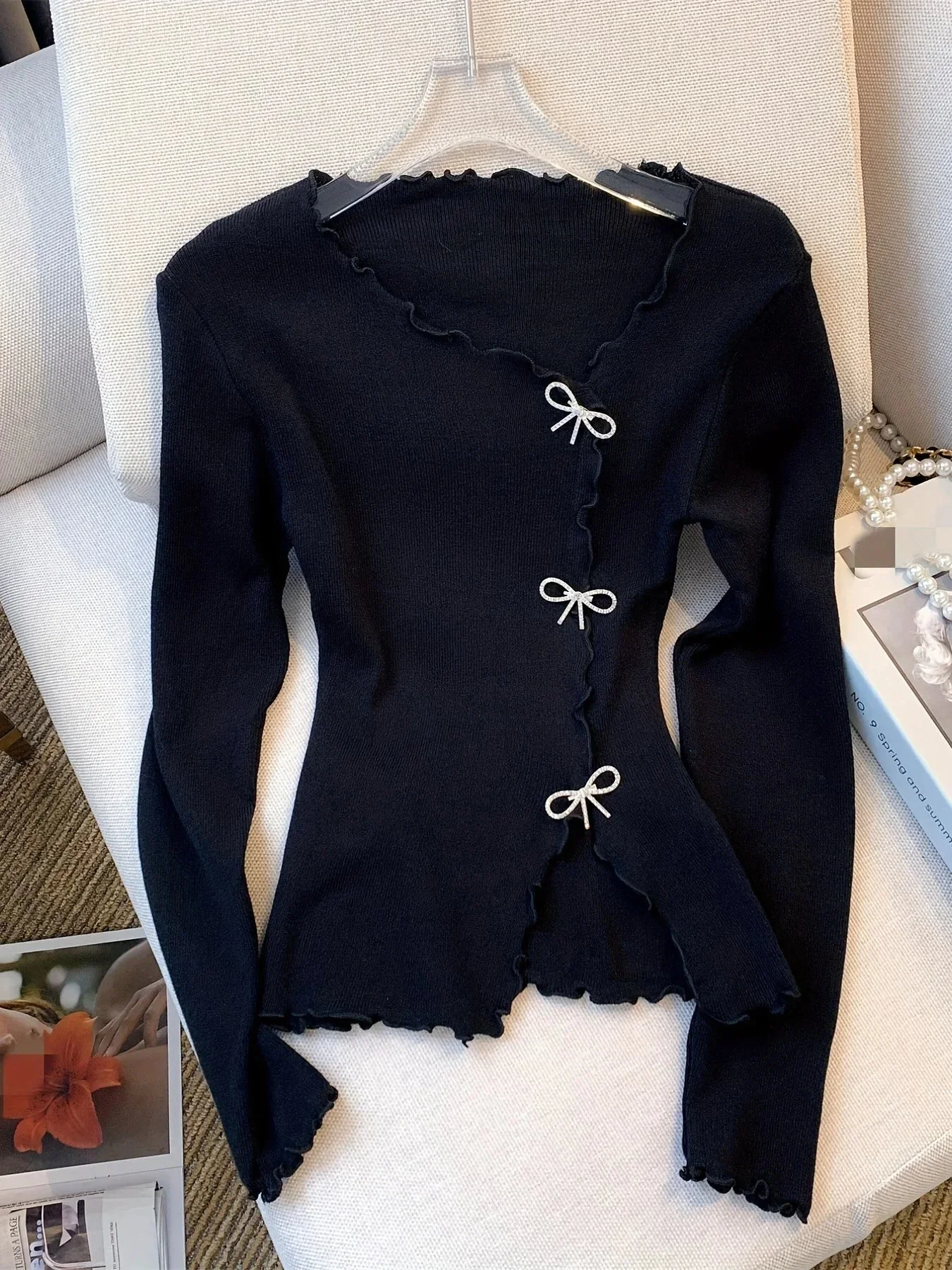 Fitted Flattering Women’s Pullover - Ribbed, Fine Knit