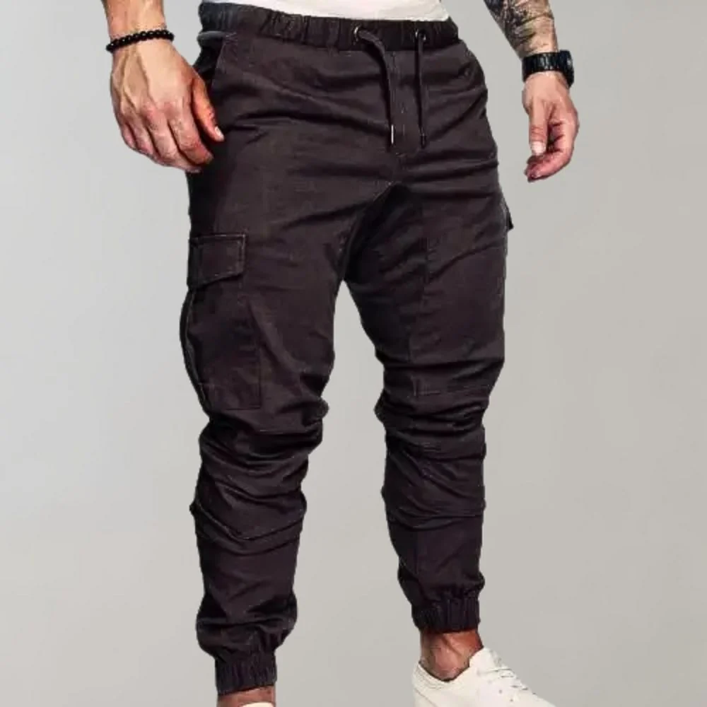 Flexible men's cargo shorts – breathable stretch fabric, perfect for casual outings