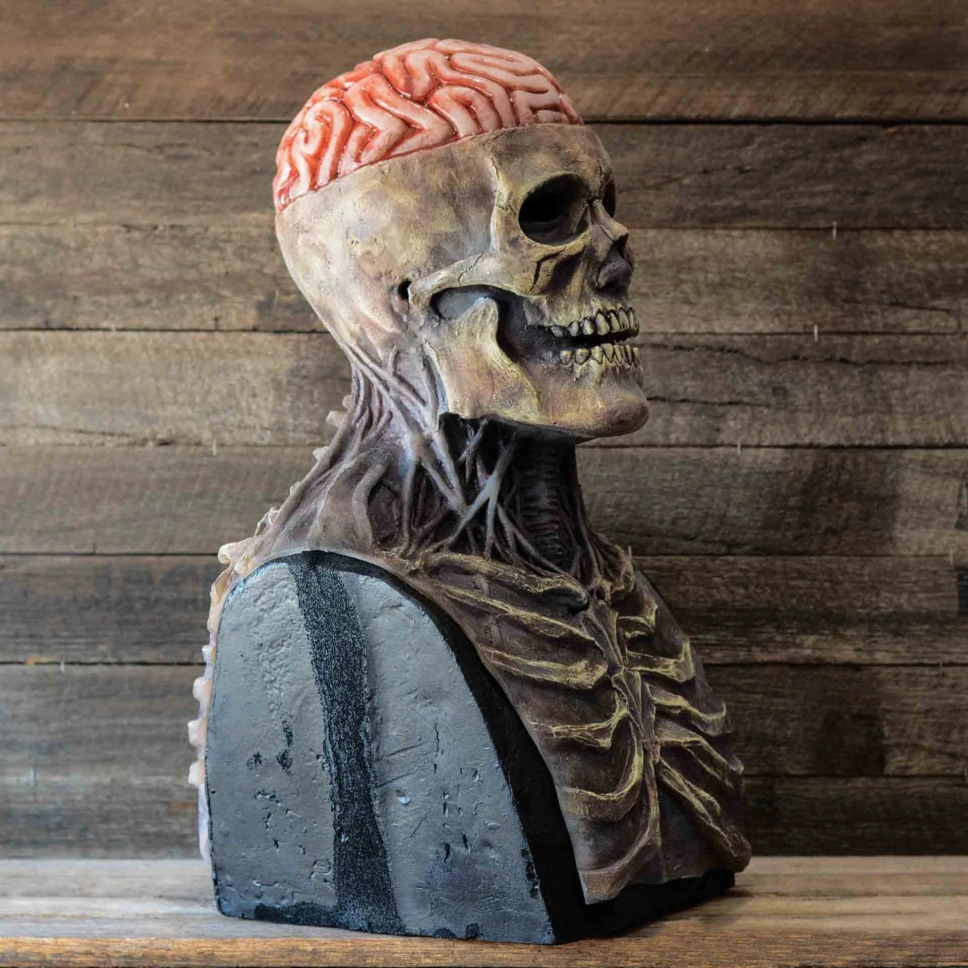 Realistic Movable Jaw Skeleton Mask with Hat – Full Head Halloween Cosplay Accessory for Parties and Events - Image 6