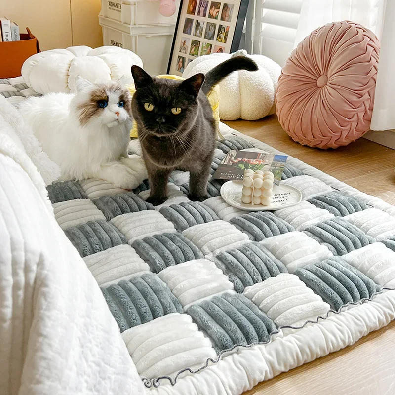 Garden Protective Couch Cover Thicken Plush Sofa Mat Anti-Slip Washable for Pets - Image 8