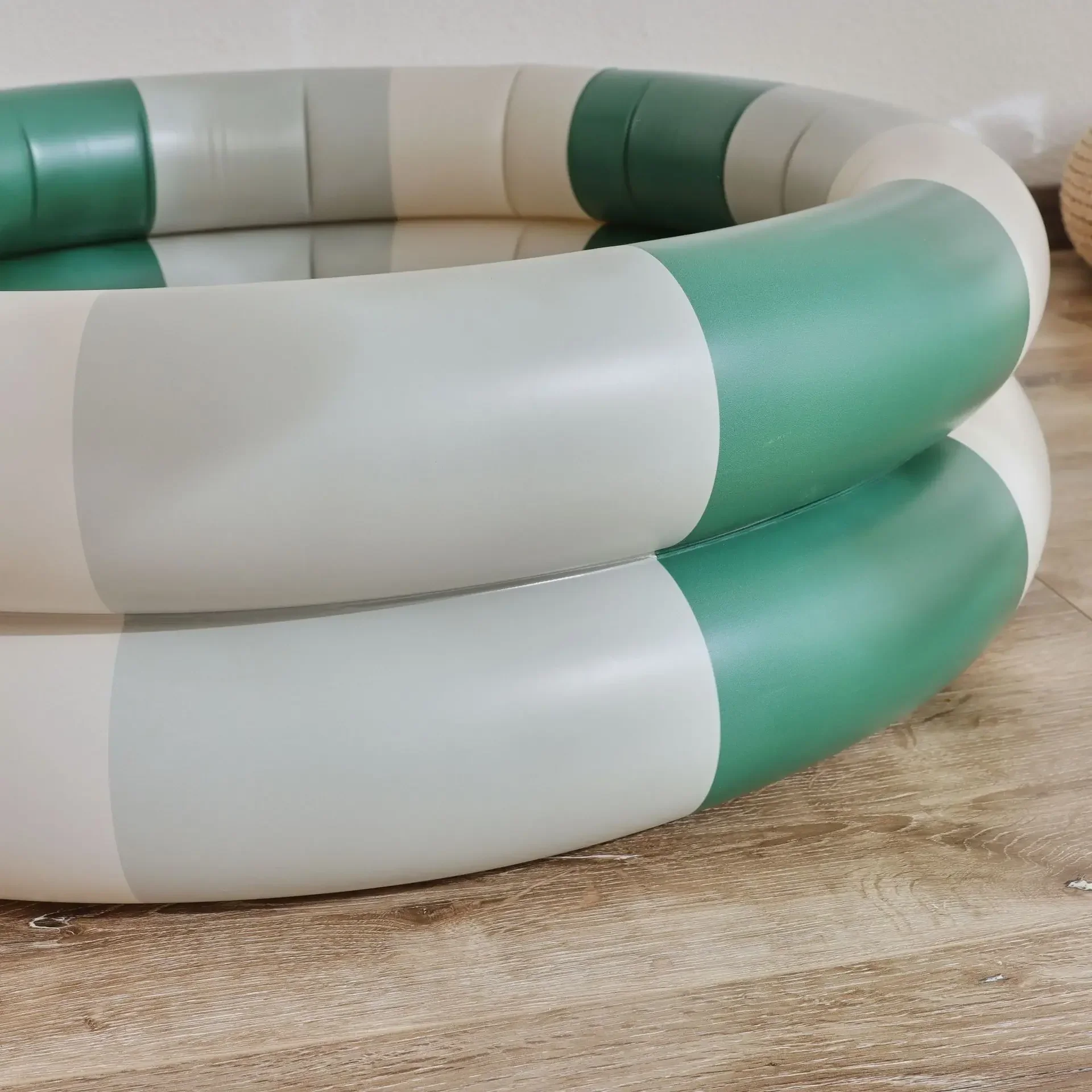 Inflatable PVC Ocean Balls for Kids - Colorful Summer Pool Toys for Garden and Courtyard Play - Image 4