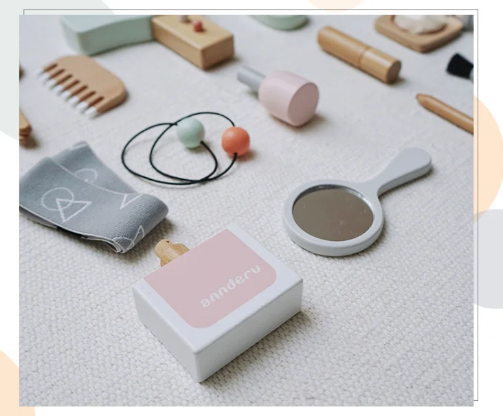 Kids Makeup Set Wooden Pretend Play Cosmetic Toy With Carry Bag Eco Friendly Hairdressing Kit Holiday Gift 2025 - Image 4