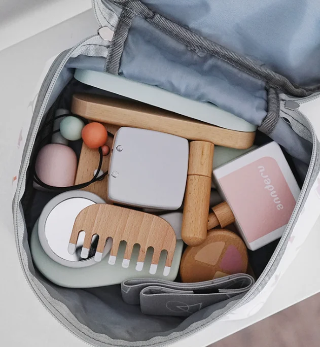 Kids Makeup Set Wooden Pretend Play Cosmetic Toy With Carry Bag Eco Friendly Hairdressing Kit Holiday Gift 2025 - Image 5