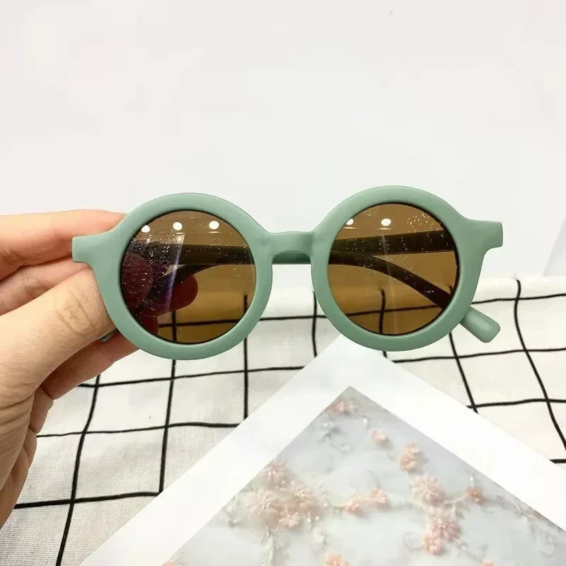 Kids Sunglasses Round Frame Anti-UV400 for 1-7 Year Olds, Children's Sun Protection, Stylish Design - Image 3