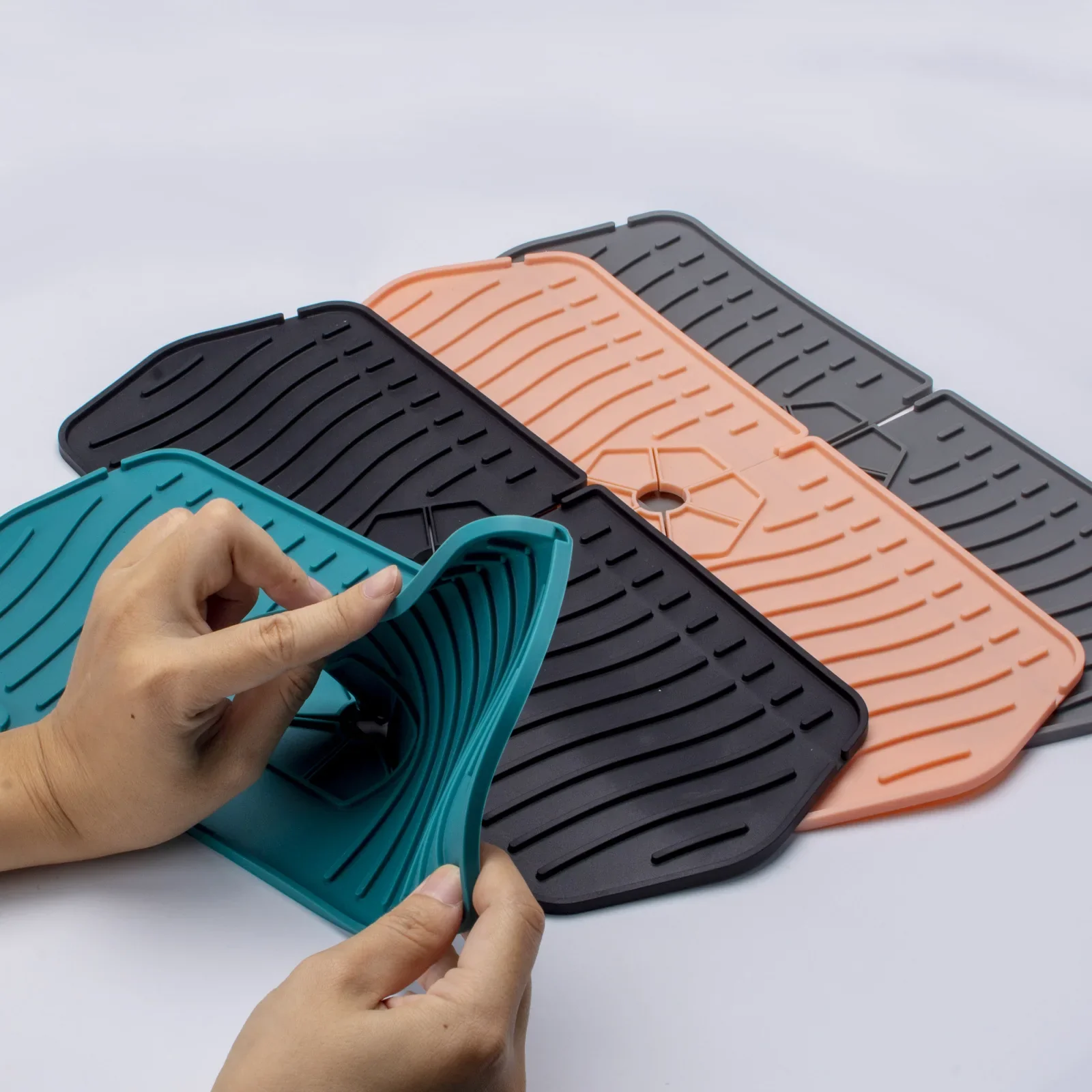 Sink Splash Guard Silicone Mat Countertop Protector - Image 14