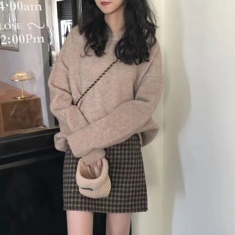 Cozy Oversized Women’s Pullover Sweater - Round Neck Knit - Image 4